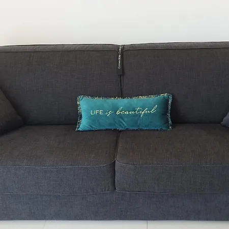 דירה 2p Bas De Avec Jacuzzi Privatif Proche De *