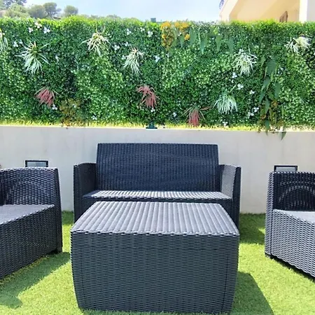 דירה 2p Bas De Avec Jacuzzi Privatif Proche De *