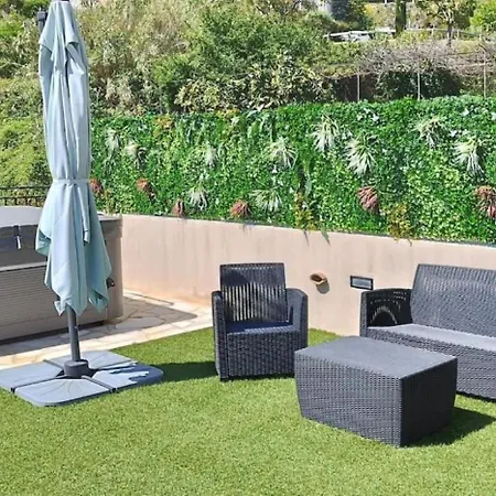 Apartamento 2p Bas De Avec Jacuzzi Privatif Proche De *